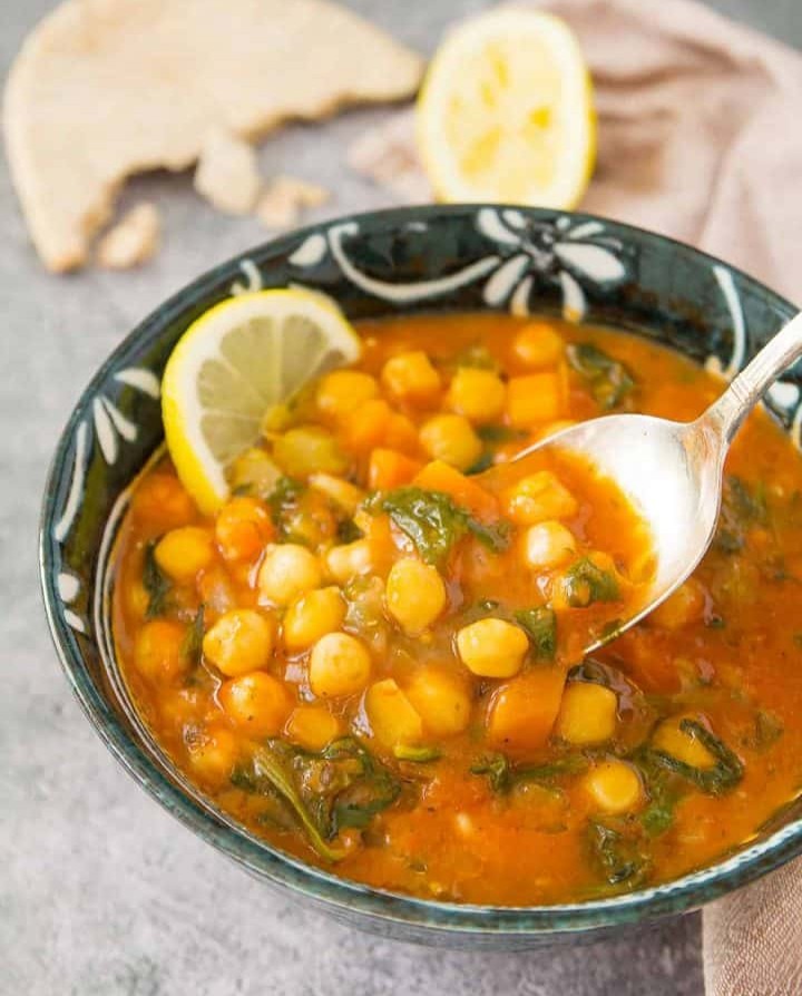 Mediterranean Chickpea Soup Recipe - Techiecycle