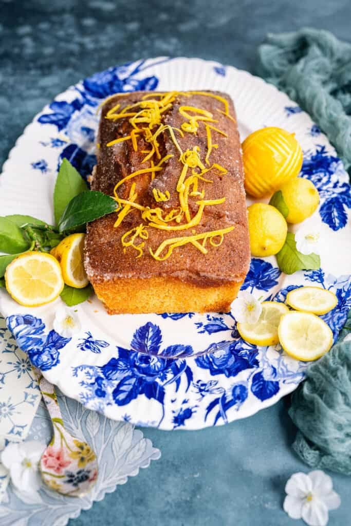 AIR FRYER LEMON DRIZZLE CAKE