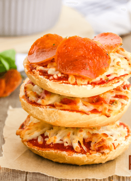 Homemade Pizza Bagels in the Air Fryer