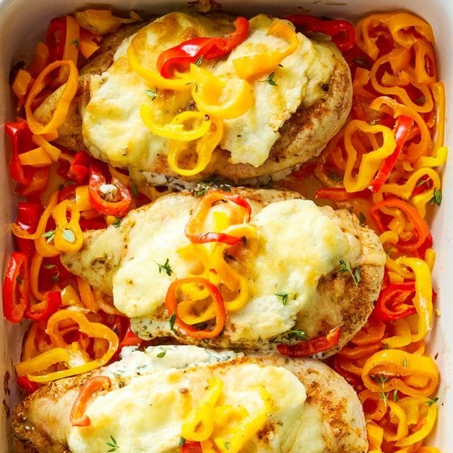 Cheesy Chicken and Pepper Bake