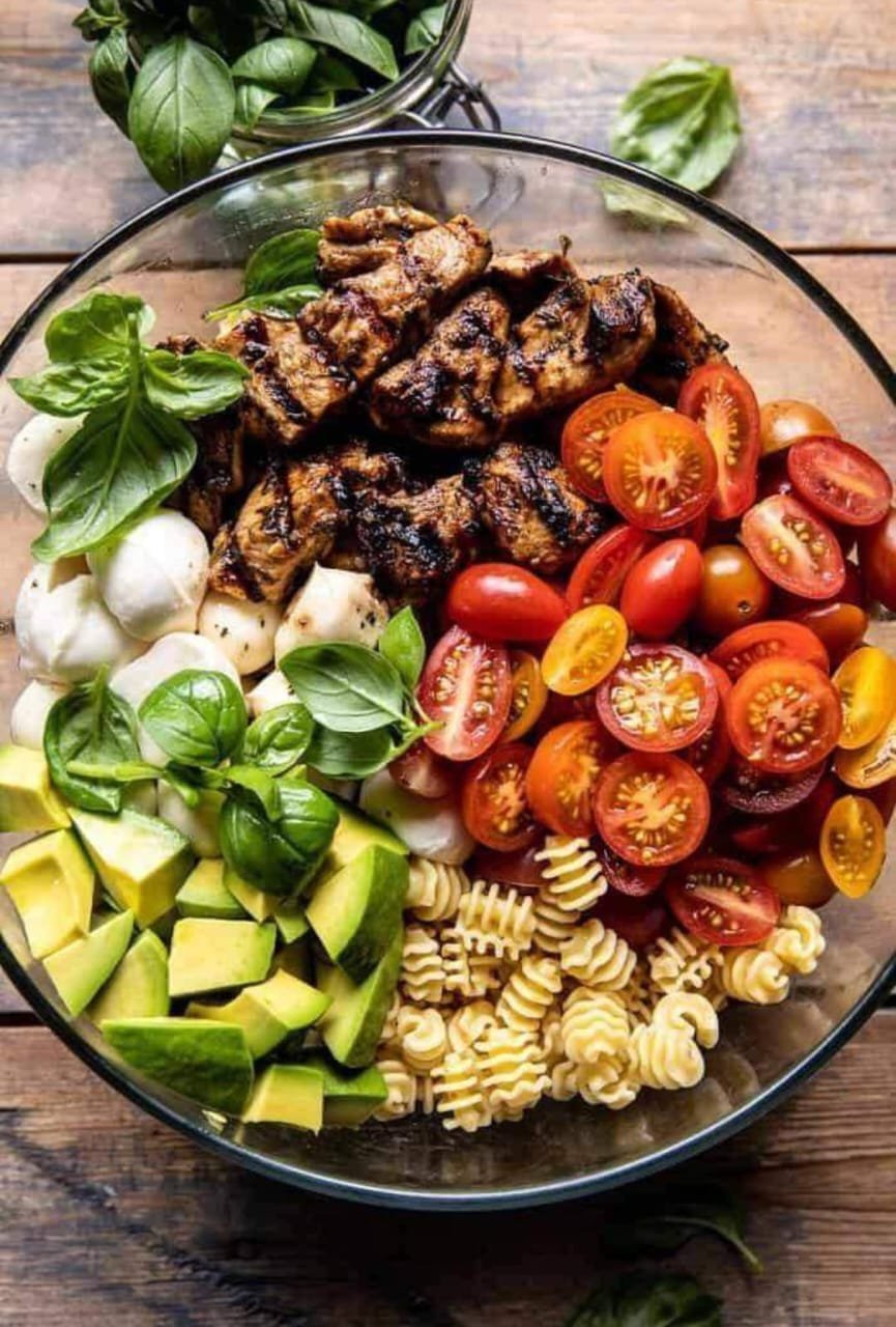 Caprese Chicken Pasta Salad
